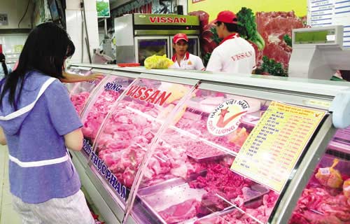 Giá bán xe ô tô và xăng dầu kéo CPI tháng 3 giảm 0.27% so với tháng trước
