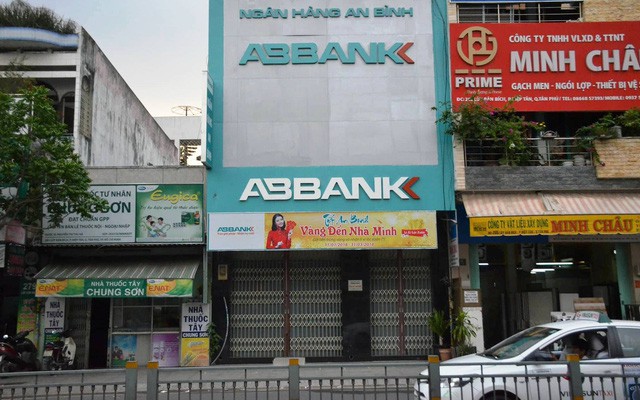 Bắt 3 nghi can cướp Ngân hàng An Bình tại Sài Gòn
