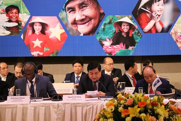 Không thực hiện đồng thời cải cách và phát triển, Việt Nam sẽ tụt hậu
