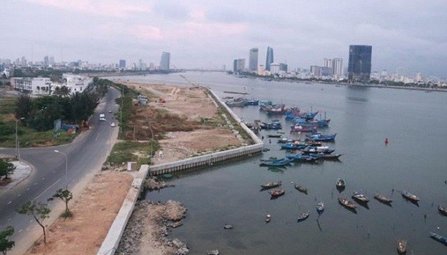 Thủ tướng yêu cầu Đà Nẵng xử lý các dự án lấn sông Hàn
