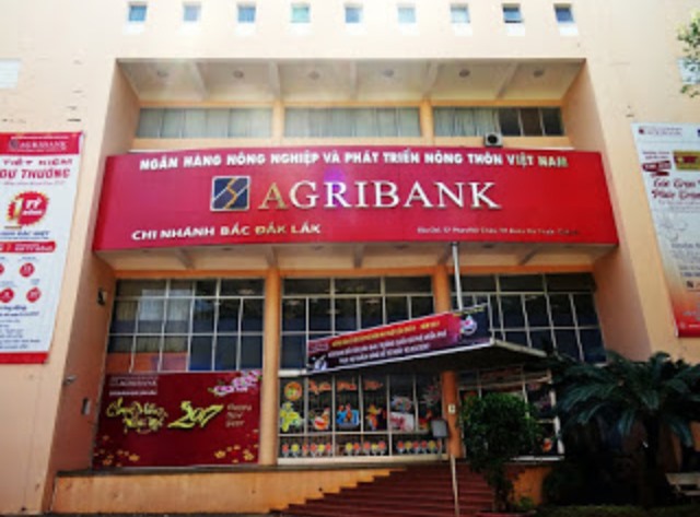 Kinh doanh giảm, Agribank Bắc Đắk Lắk vẫn chi 600 triệu/tháng tiếp khách