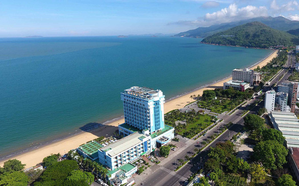 Dành không gian biển cho cộng đồng: Bình Định dời 3 khách sạn lớn