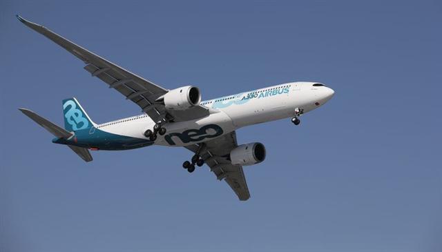 Thắng thế trước Boeing, Airbus giành được đơn hàng máy bay 13 <span>tỷ USD</span>