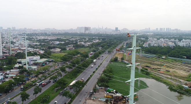 Đóng điện thành công đường dây 220 kV Nam Sài Gòn - quận 8