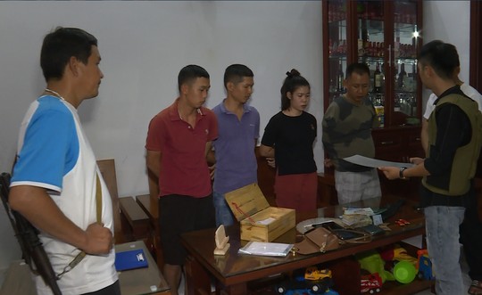 Hai nữ quái cầm đầu đường dây đánh bạc lô đề hàng trăm tỉ đồng - Ảnh 2.