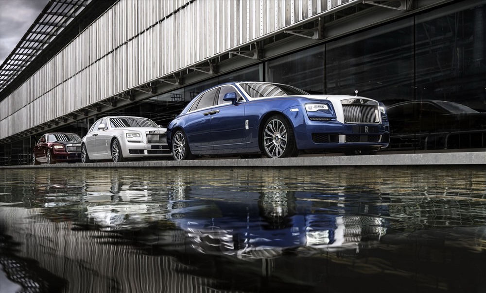 Rolls-Royce tung hàng mới, chính thức "khai tử" dòng xe có lịch sử 10 năm