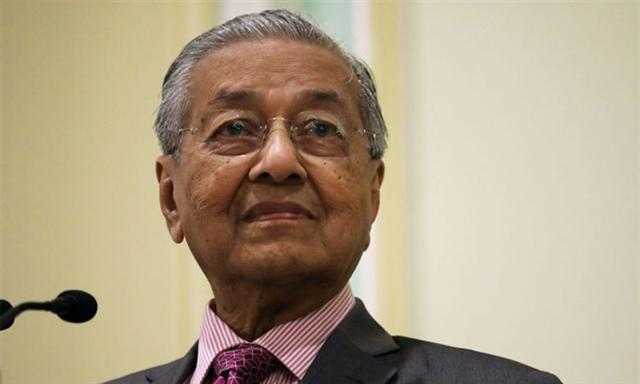 Thủ tướng Malaysia Mahathir hứa chuyển giao quyền lực