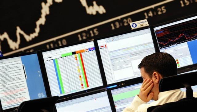 Moody's: Nguy cơ suy thoái toàn cầu trong năm tới là 'cực kỳ cao'
