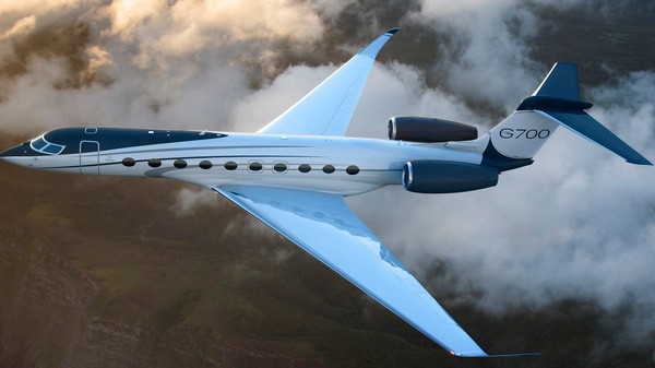 Cận cảnh máy bay cá nhân lớn nhất thế giới giá 75 triệu USD ...