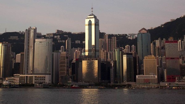 Một chỗ đậu ôtô ở Hồng Kông được bán với giá gần 1 triệu USD