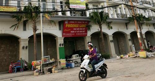 Giá nhà đất tăng gấp 3 lần, ai vui, còn ai khóc?