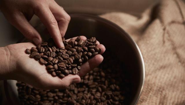 Giá cà phê lập đỉnh 2 năm do nhu cầu ở châu Á tăng chóng mặt