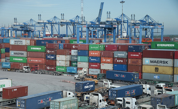Kỷ lục xuất nhập khẩu 517 tỉ USD: Điểm son từ ngành công nghiệp - Ảnh 1.