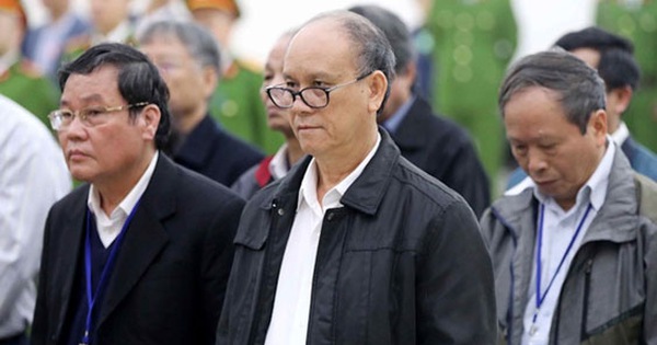 Xét xử 2 nguyên chủ tịch Đà Nẵng: Đổ lỗi để né tội