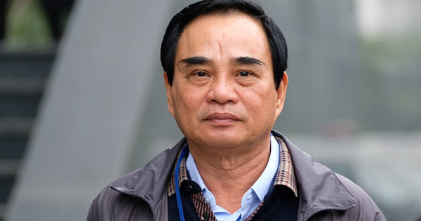Cựu chủ tịch Đà Nẵng: 