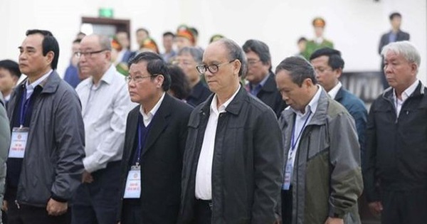 VKS đề nghị mức án với 2 nguyên chủ tịch UBND TP Đà Nẵng và Vũ 