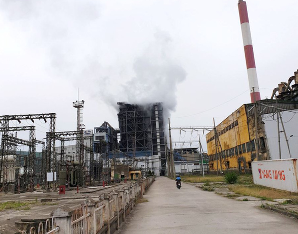 Nổ lớn ở Nhiệt điện Uông Bí: Có thể do trộn than nội địa với nhập khẩu - Ảnh 1.