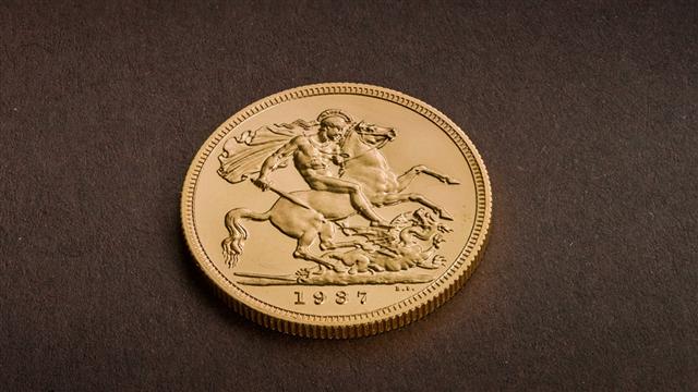 Đồng xu vàng hiếm có được bán với giá kỷ lục tại Anh