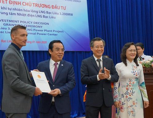 Vietnam grants investment decision to US$4-billion LNG project