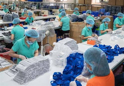 Vietnam’s face masks exports to China nearly triple in Jan