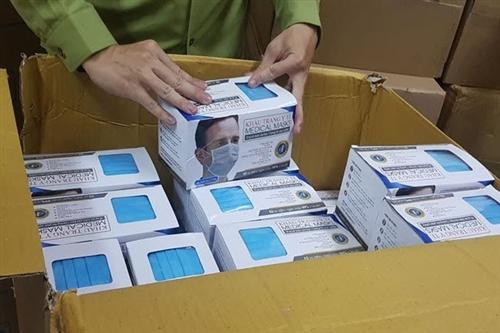 Over 100,000 face masks without clear origins seized