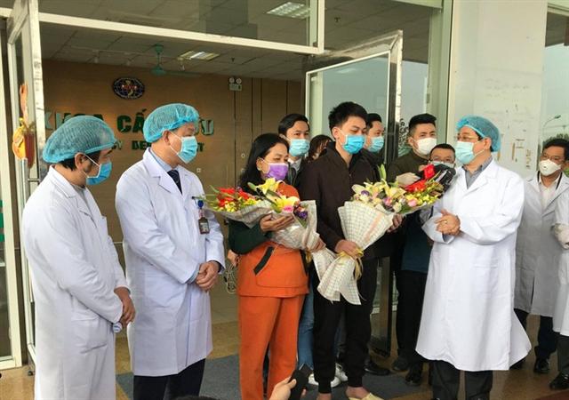 NÓNG: Việt Nam đã có phác đồ điều trị hiệu quả đối với Covid-19 - Ảnh 2.