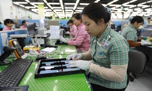 South Korea hopes Vietnam will not quarantine Samsung experts