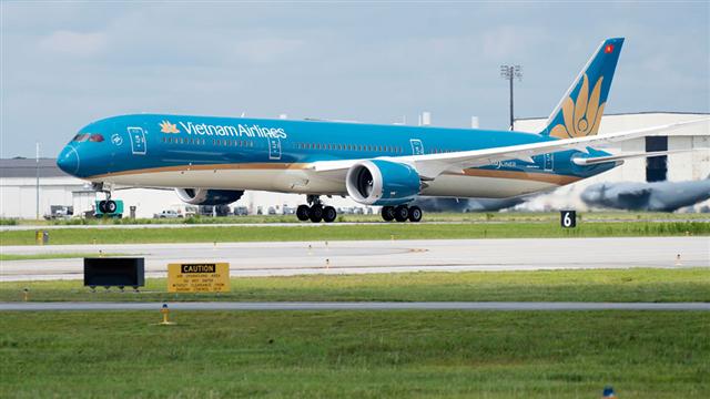 Vietnam Airlines dừng khai thác tất cả đường bay quốc tế