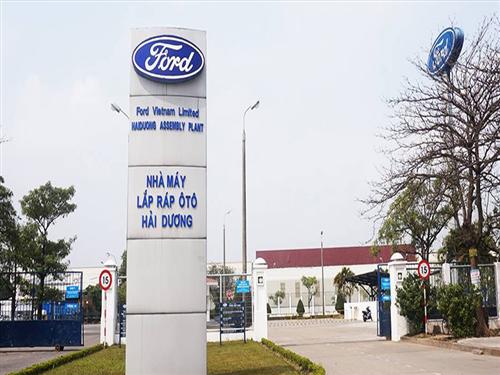 First automaker in Vietnam suspends production on Covid-19