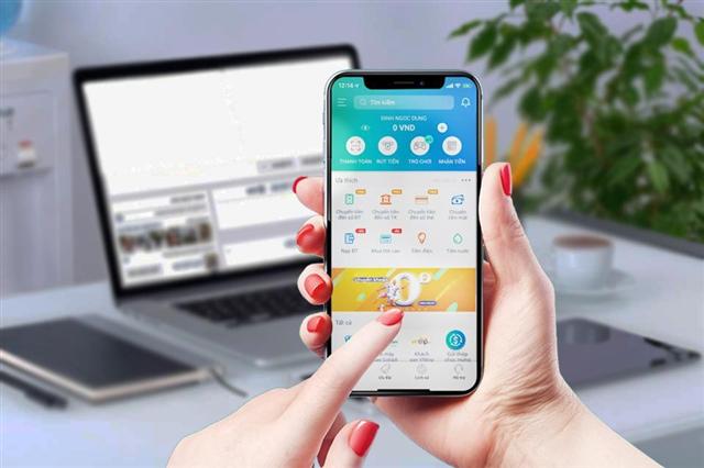 E-wallet services start to gain momentum in Vietnam