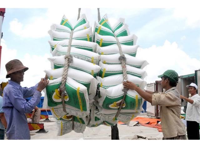 Bỏ thầu mua gạo dự trữ quốc gia, mất cọc mất luôn xuất khẩu?