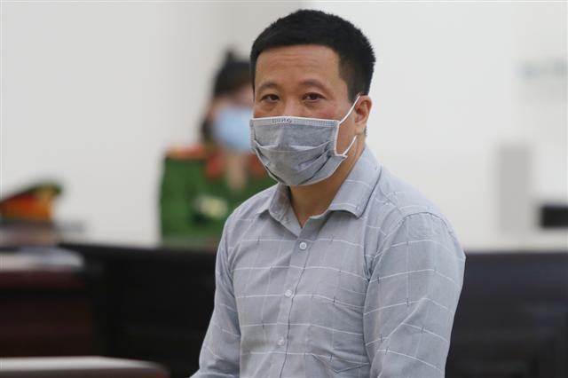 Hà Văn Thắm hầu toà trong vụ án thứ ba