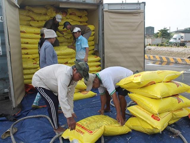 Trên 53.000 tấn gạo xuất khẩu bị hủy tờ khai hải quan