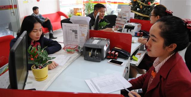 Pandemic accelerates Vietnam’s move to cashless payments