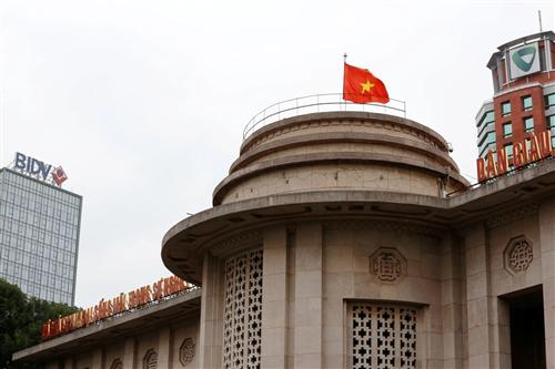 Vietnam central bank mulls ban on purchase of convertible bonds