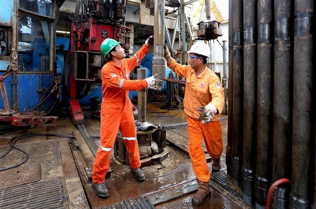 PetroVietnam continues to make important economic contributions despite COVID-19