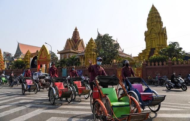 Phnom Penh đóng cửa nhà hàng không có biện pháp phòng chống dịch