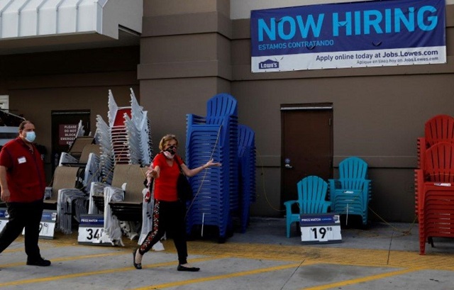 Thêm 2,5 triệu việc làm, tỷ lệ thất nghiệp ở Mỹ giảm ngoài dự báo