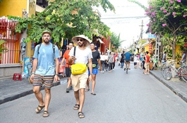 Vietnamese tour operators prepare to welcome inbound tourists