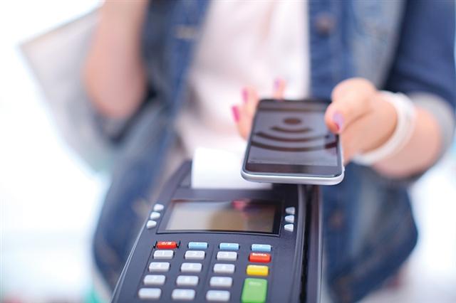 Banks’ support desired for mobile payments