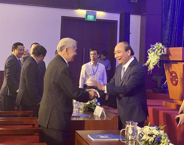 Thủ tướng ca ngợi chứng khoán Việt Nam hồi phục nhanh nhất thế giới - Ảnh 2.