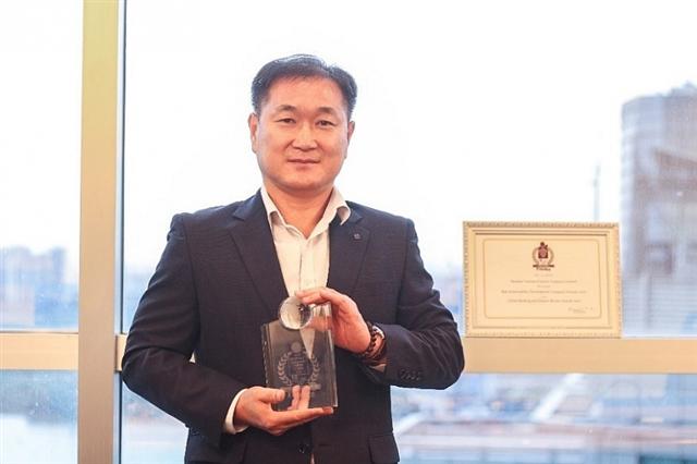 Shinhan Finance named Best Sustainability Development Company Vietnam 2020