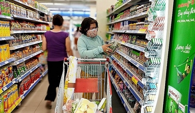 Người tiêu dùng Việt Nam đứng đầu xu hướng tiết kiệm trên toàn thế giới