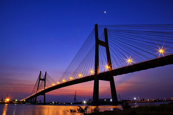 13 cây cầu đẹp như cổ tích đáng chiêm ngưỡng khắp thế giới - Du lịch