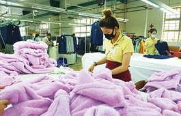 Garment and footwear await EU orders with bated breath