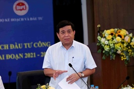 Underdeveloped technological base holds back Vietnam’s development: Minister