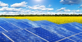 How world experts advise Vietnam to accelerate 13GW of solar power?