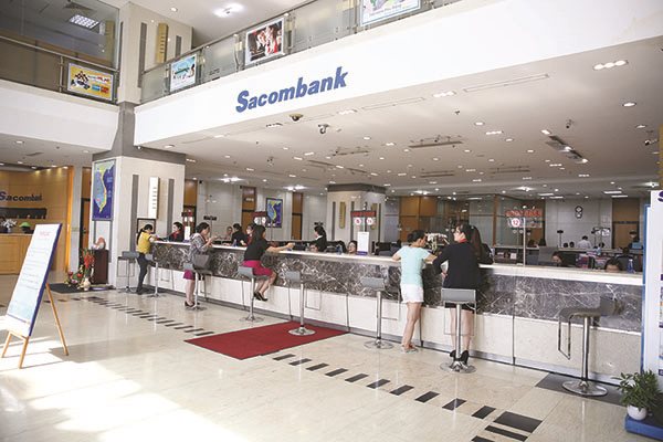 Sóng lừng cổ phiếu Sacombank