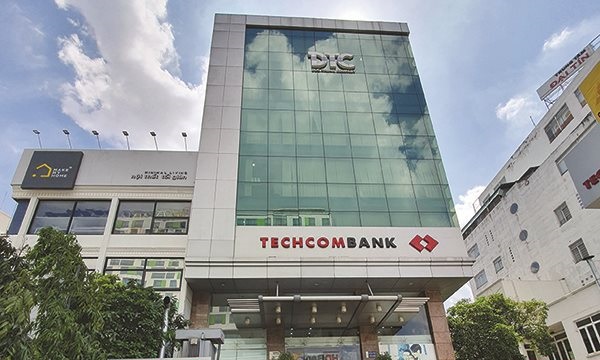 Giải Mã Cổ Phiếu Techcombank | Vietstock