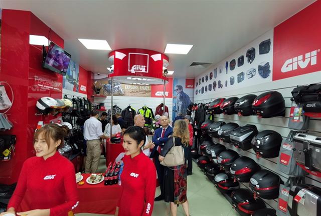 GIVI Point opens in Hanoi: third motorcycle lifestyle boutique in Vietnam
